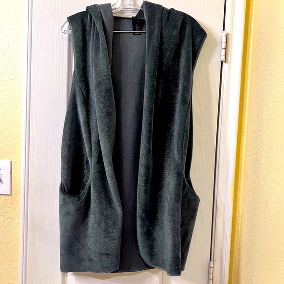 bobi Jackets & Blazers - Bobi Los Angeles OpenFront Vest Size S